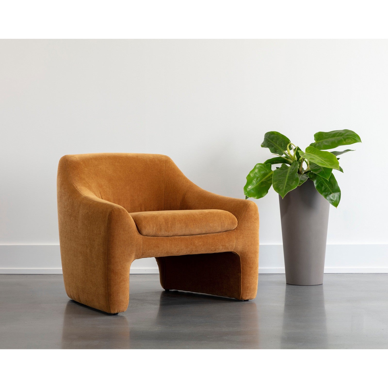 Sunpan Nevaeh Lounge Chair