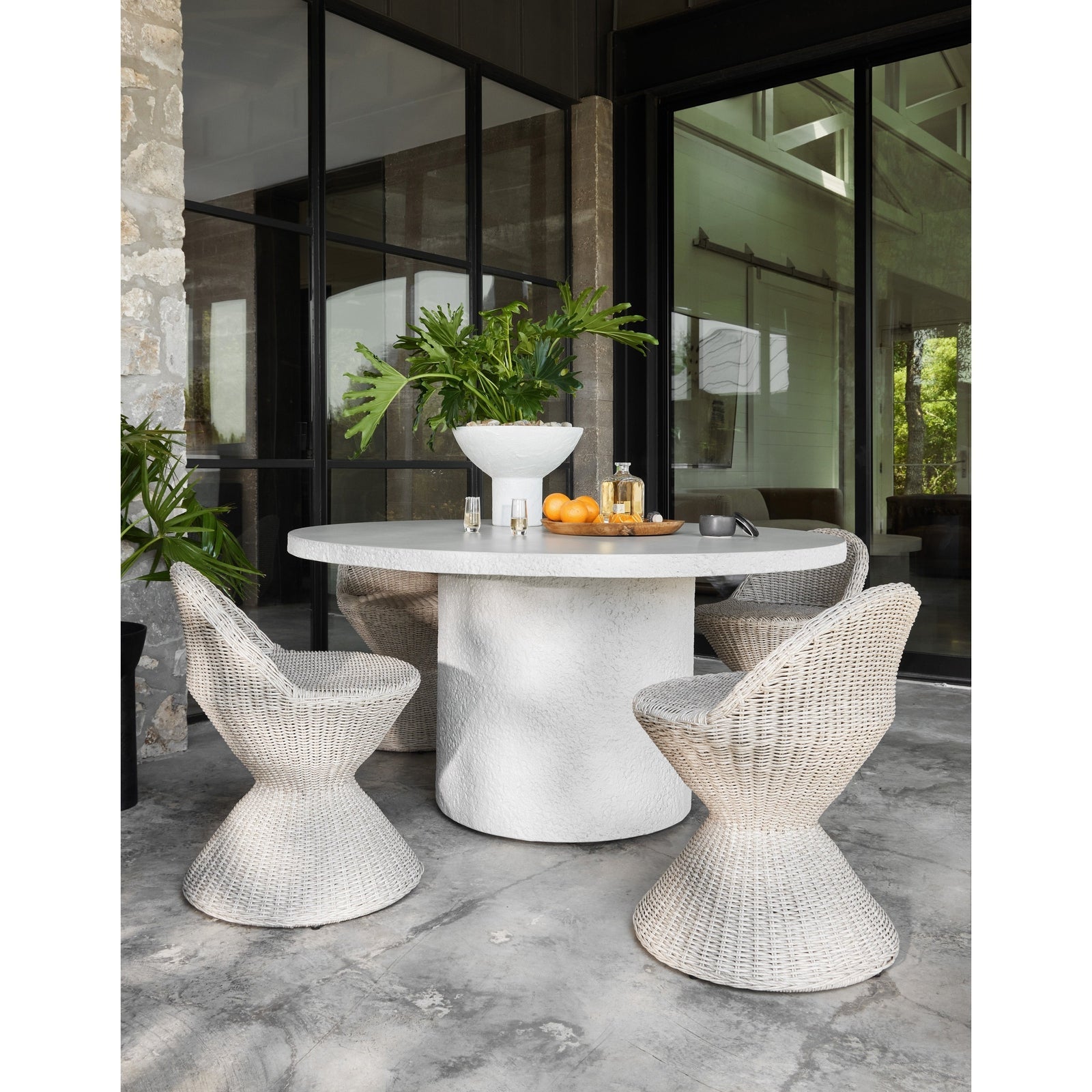 Otero Round Outdoor 60