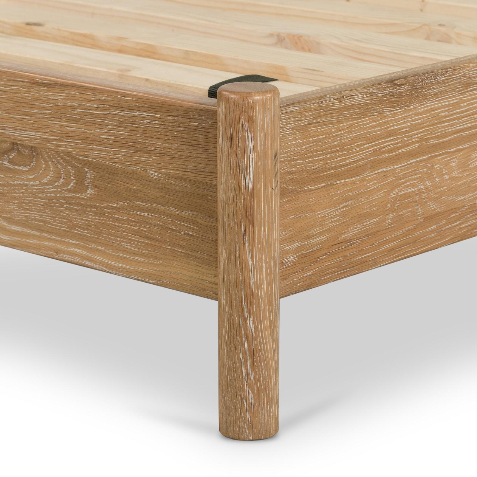 Four Hands Montana Bed