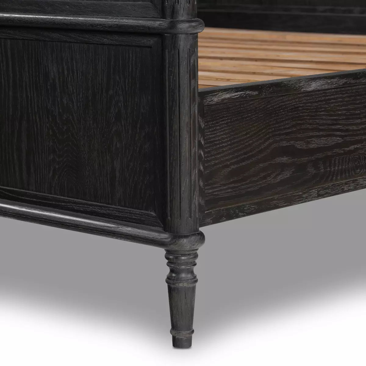 Toulouse Bed