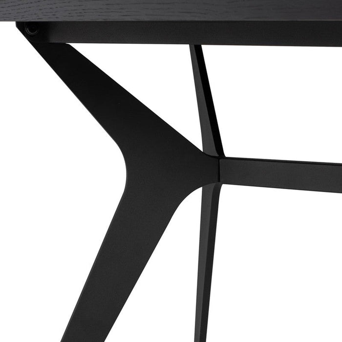 Nuevo Daniele Dining Table