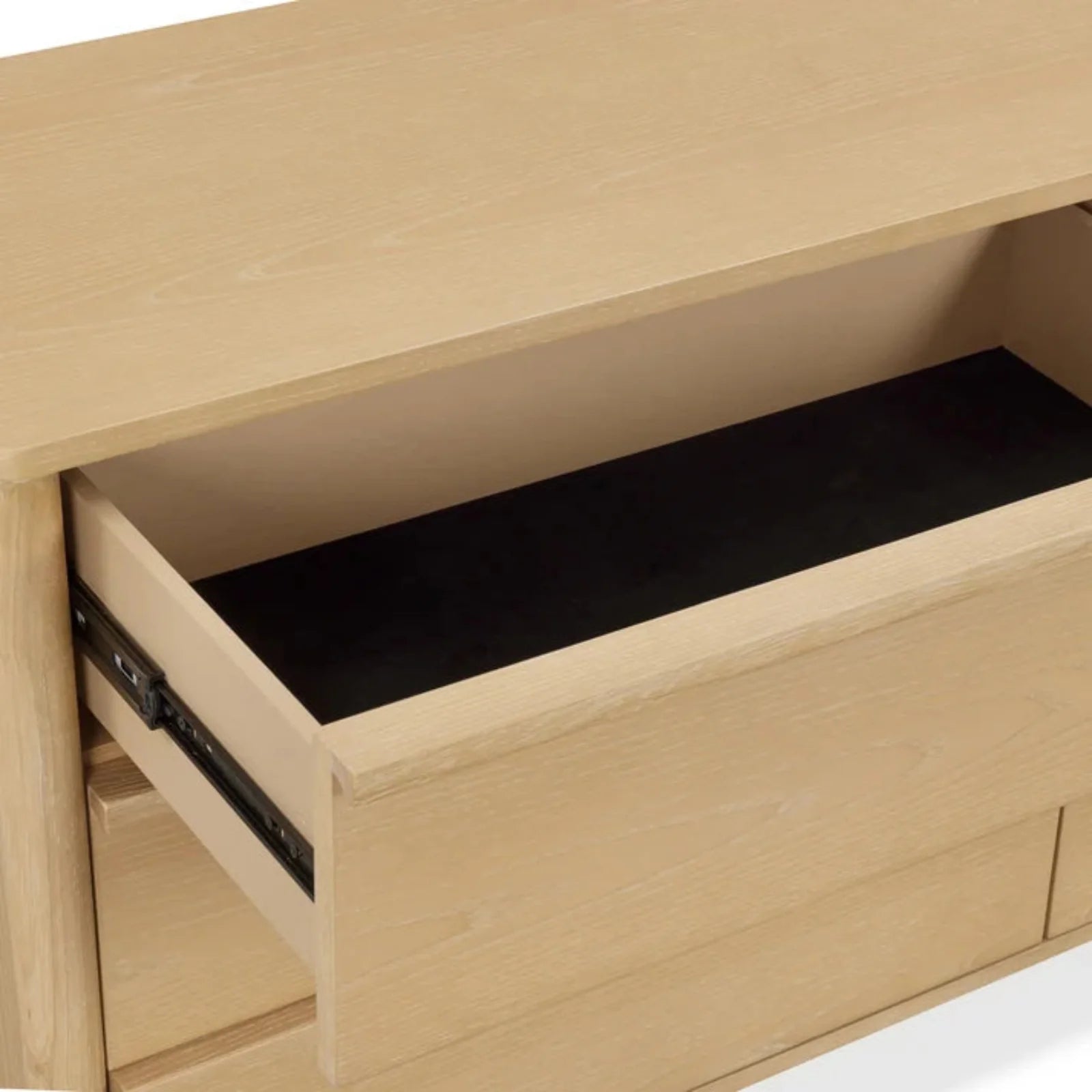 TOV Furniture Tyra 62