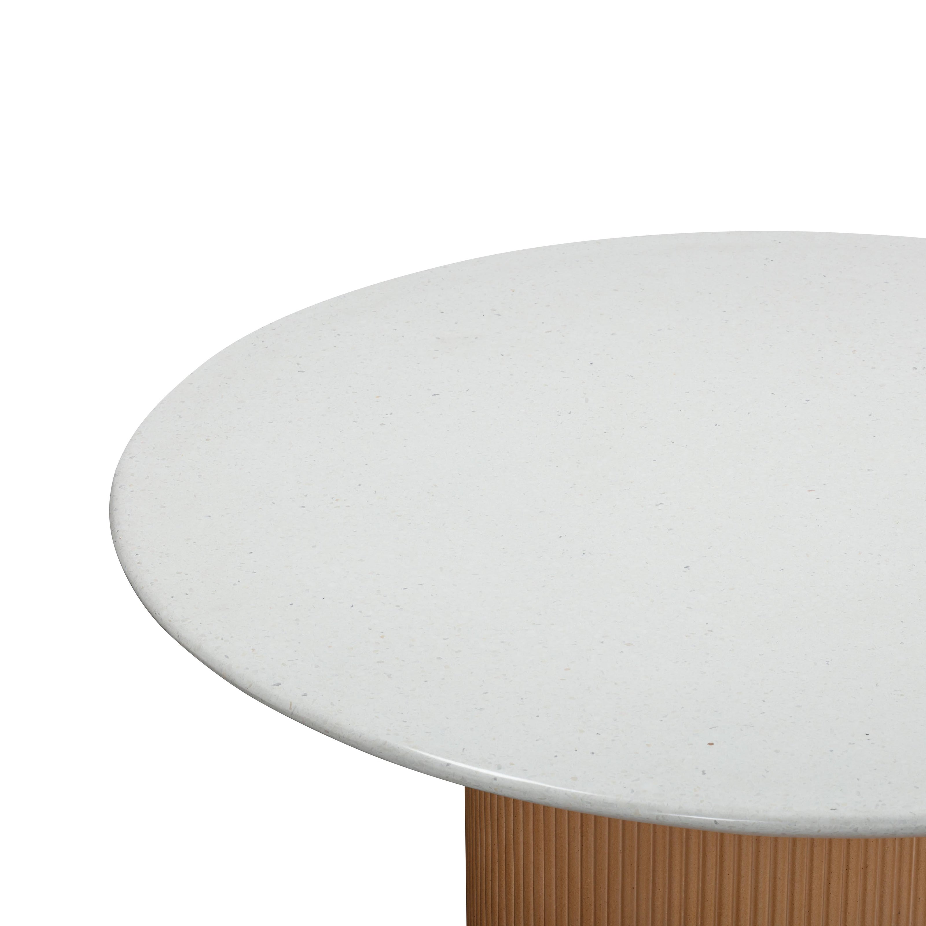 TOV Furniture Rose Faux Terrazzo and Terracotta Indoor / Outdoor Round Concrete Dining Table
