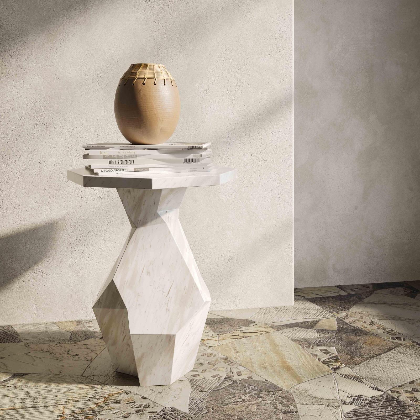 TOV Furniture Esme Faux Marble Indoor/Outdoor Round Side Table