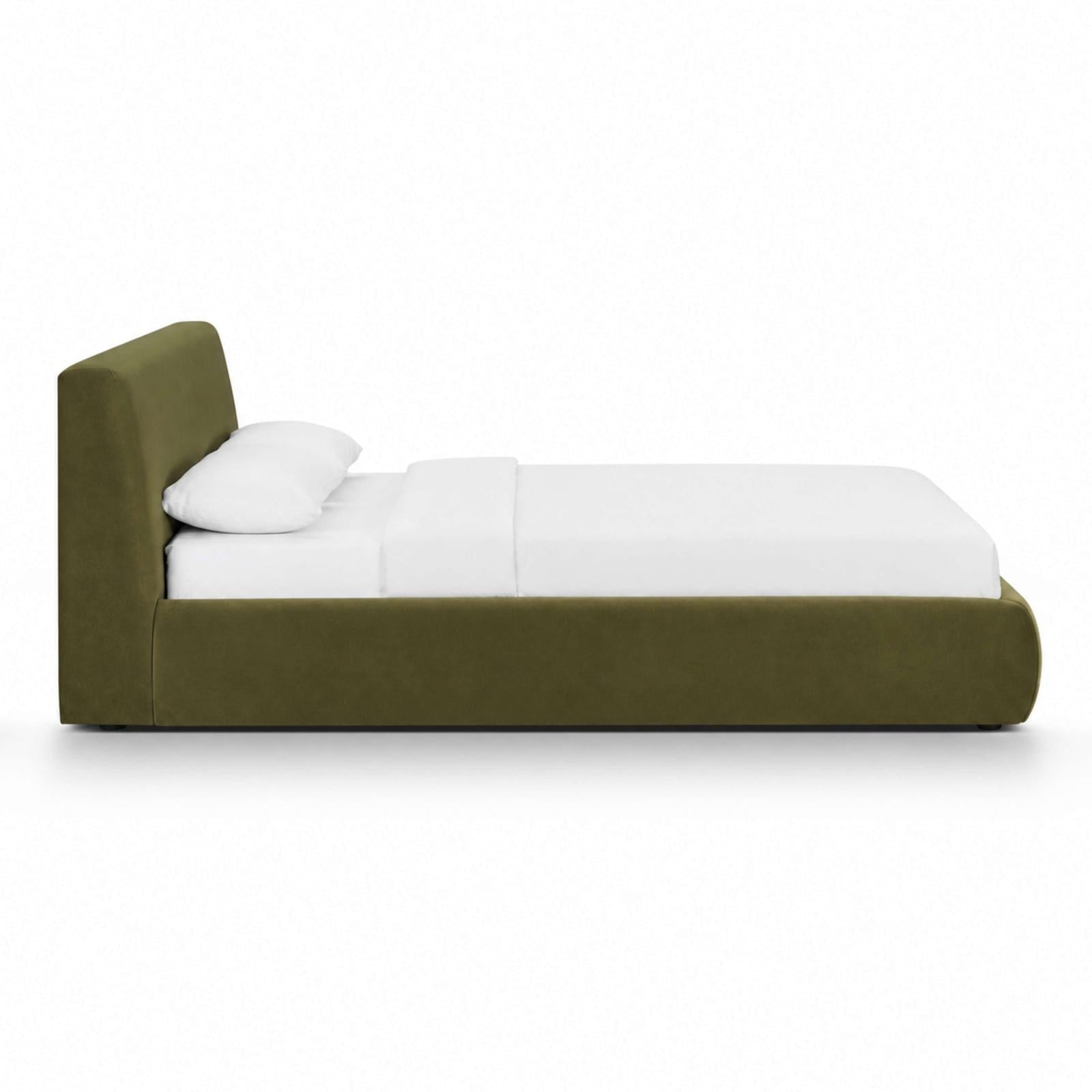 TOV Furniture Isla Upholstered Bed