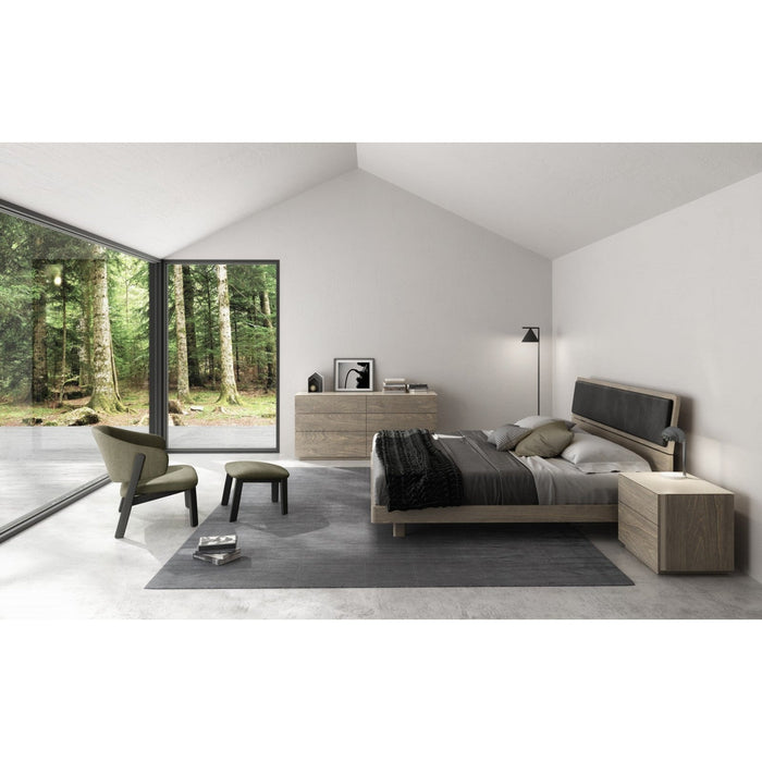 Huppe Alma Upholstered Bed