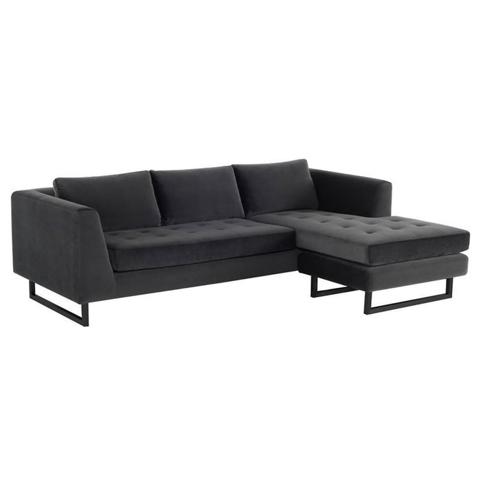 Nuevo Matthew Sectional