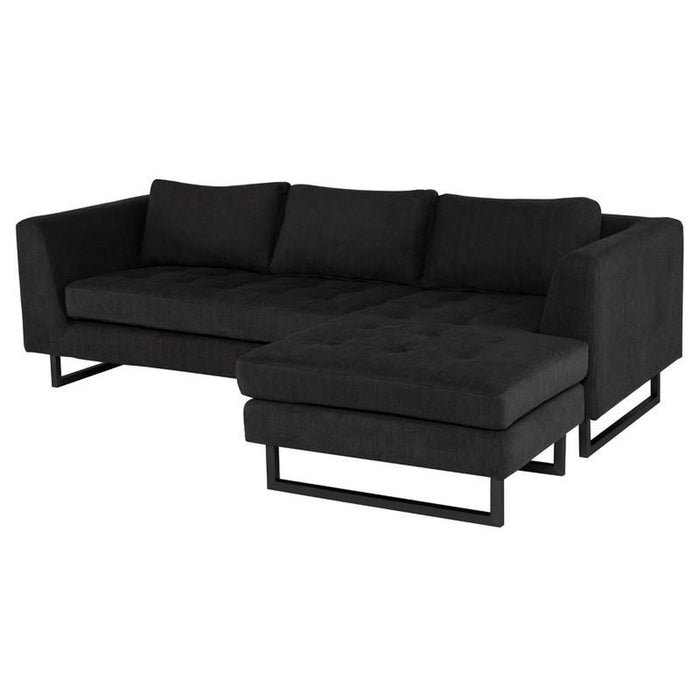 Nuevo Matthew Sectional