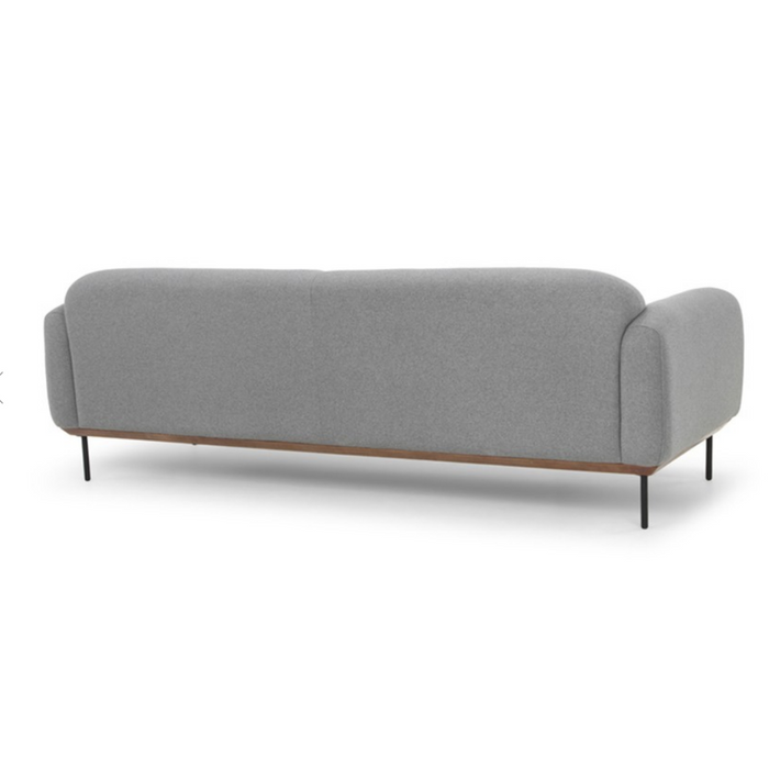 Nuevo Benson Sofa