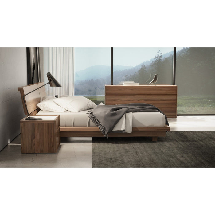 Huppe Swan Bed