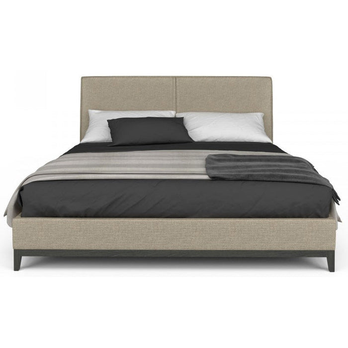 Huppe Winston Upholstered Bed